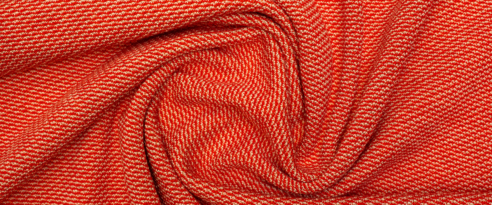 La nostra competenza dedicata alle tue creazioni in maglieria